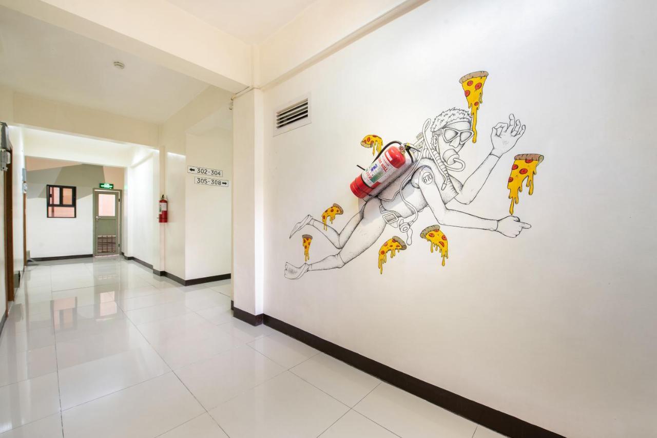 Hotel Super Oyo 134 The Bedstation Mandaluyong Exterior foto
