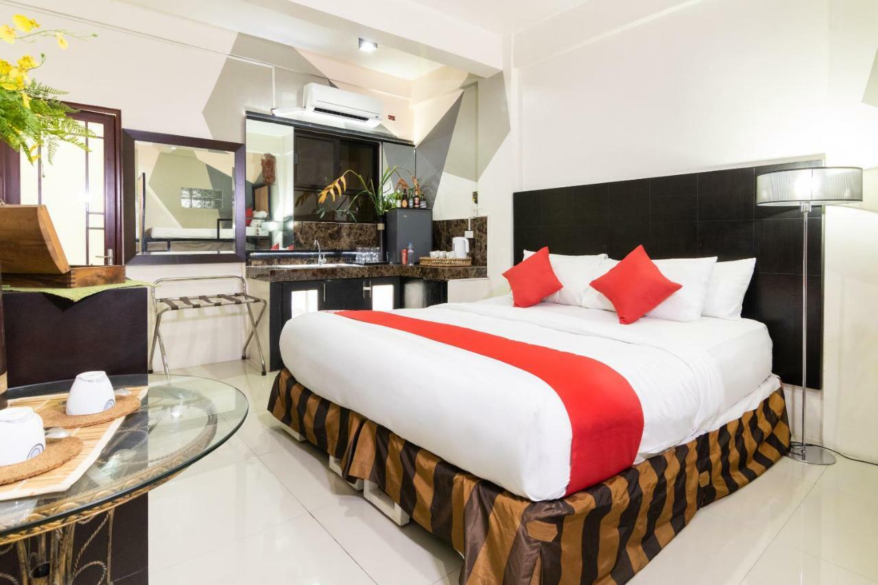 Hotel Super Oyo 134 The Bedstation Mandaluyong Exterior foto